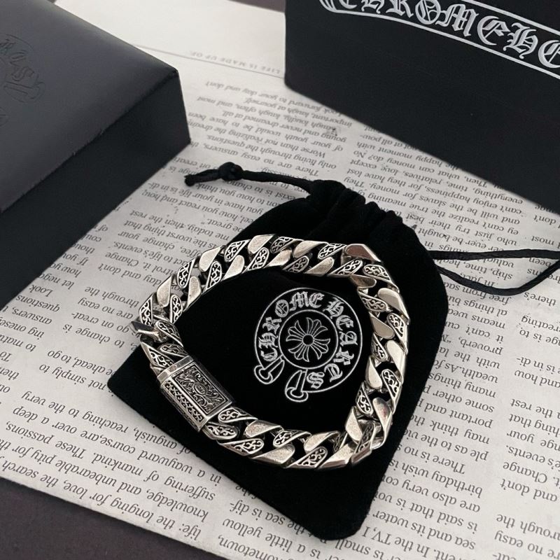 Ch*0me He**ts bracelets